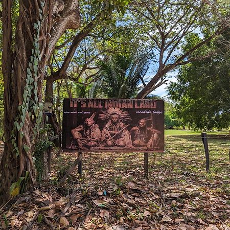 Spirit Of Jungle Lodge Самара Экстерьер фото