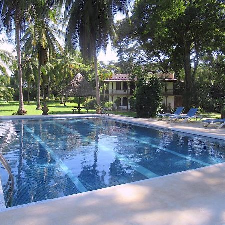 Spirit Of Jungle Lodge Самара Экстерьер фото