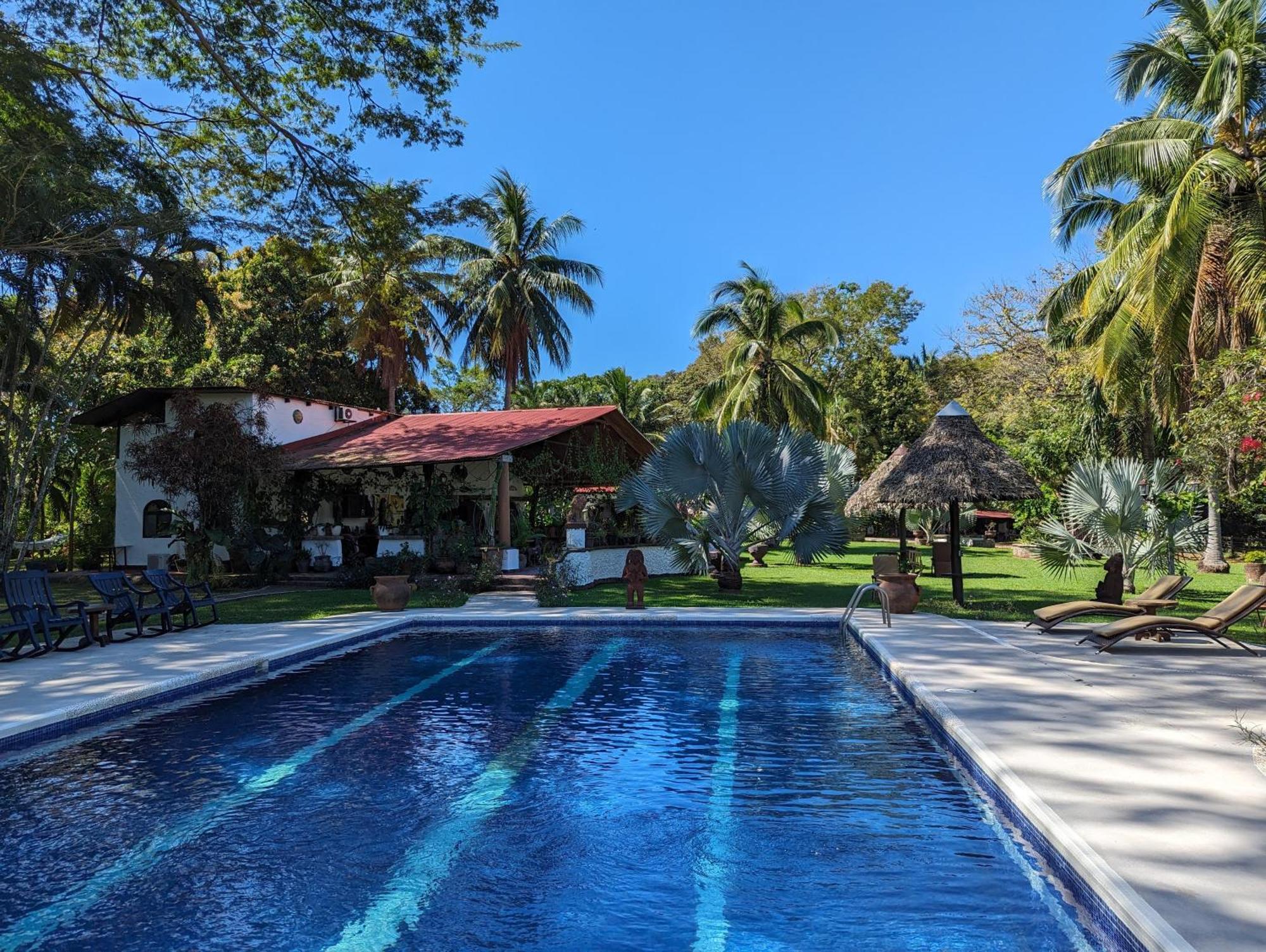 Spirit Of Jungle Lodge Самара Экстерьер фото
