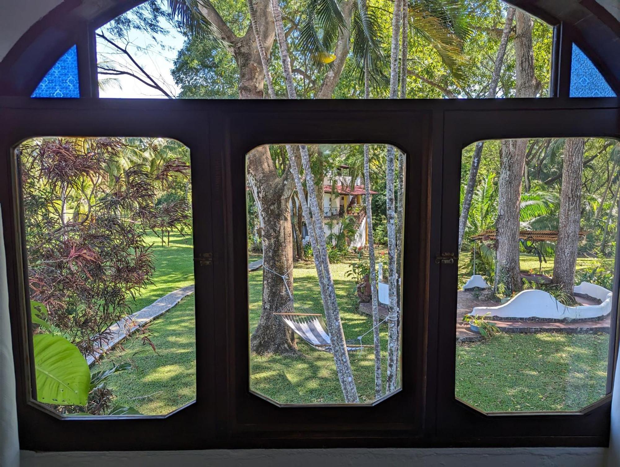 Spirit Of Jungle Lodge Самара Экстерьер фото